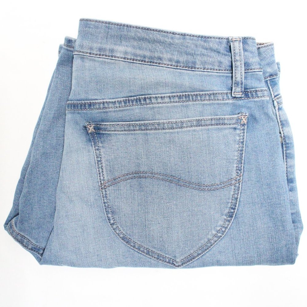 Women's Lee Mid Rise Bermuda Shorts Size 14 - Picture 14 of 14